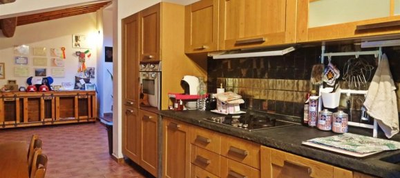 2 Schlafzimmer Wohnung in Poggibonsi, Italy, Nr. 1509 10