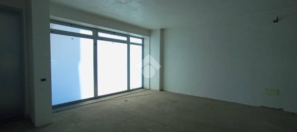 1-Zimmer Büro in Cosenza, Italy, Nr. 36182 6