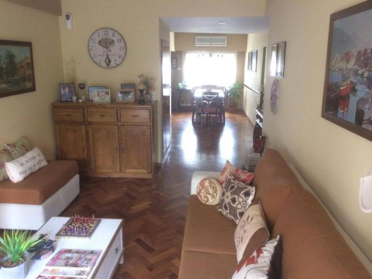 Apartamento de 3 dormitorios en Bermúdez, Argentina No. 6722