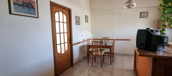 2-Zimmer Wohnung in Naples, Italy, Nr. 67160 4