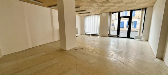 4 rooms Commercial property in Courmelles, France No. 256536 2
