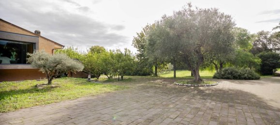 Villa de 5 dormitorios en Rome, Italy No. 300262 2