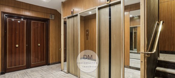 3 bedrooms Apartment in Paris, France No. 171978 13