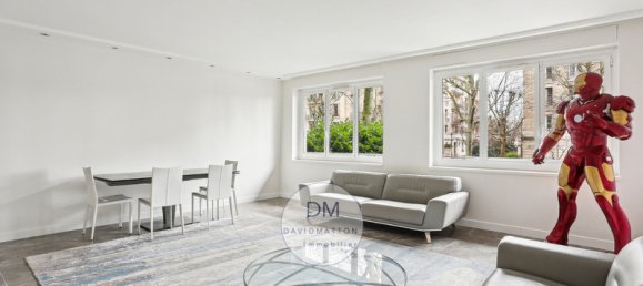 3 bedrooms Apartment in Paris, France No. 171978 3