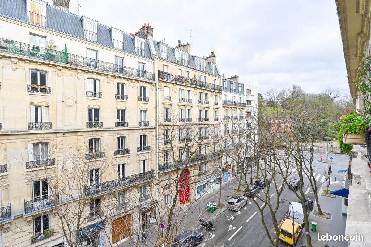 1 bedroom Apartment in Paris, France No. 146083