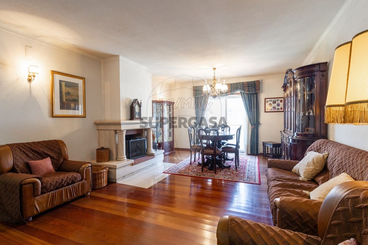 Duplex T4 em Caldas da Rainha, Portugal N.º 319451