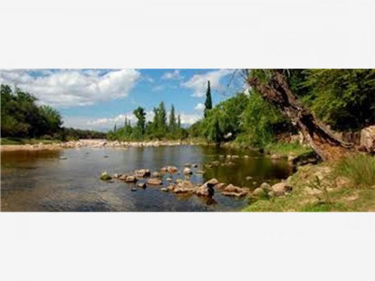 3300m² Hotel in Cordoba, Argentina No. 30410