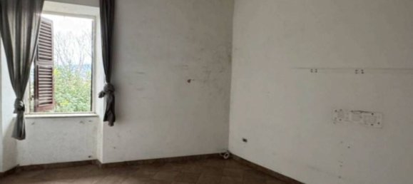 Apartamento T2 em Cori, Italy N.º 379170 2