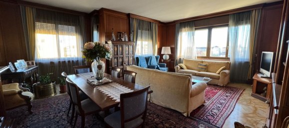 4 rooms Apartment in Milan, Italy No. 246605 16