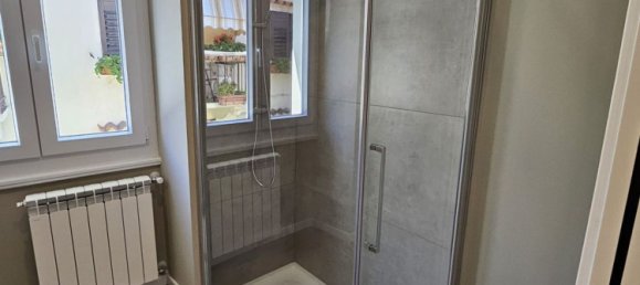 3 rooms Apartment in Trieste, Italy No. 266946 9