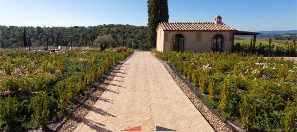 7 bedrooms Villa in Buonconvento, Italy No. 463 8