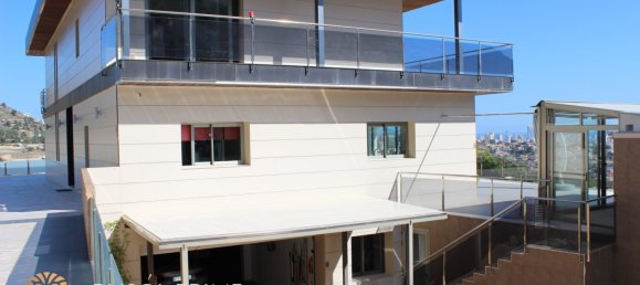 Villa de 5 dormitorios en Calpe, Spain No. 1519 4