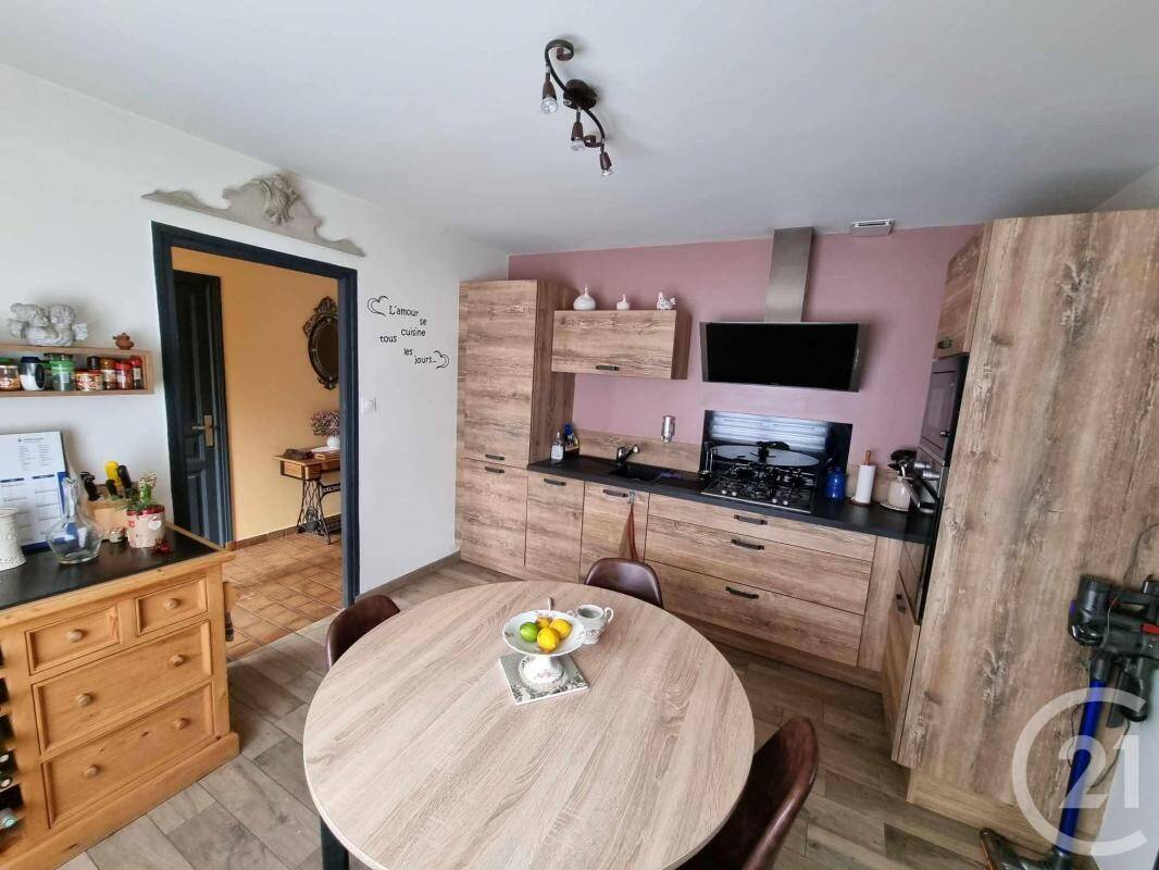 5 Schlafzimmer Haus in Preures, France, Nr. 69480