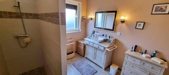 5 Schlafzimmer Haus in Preures, France, Nr. 69480 10