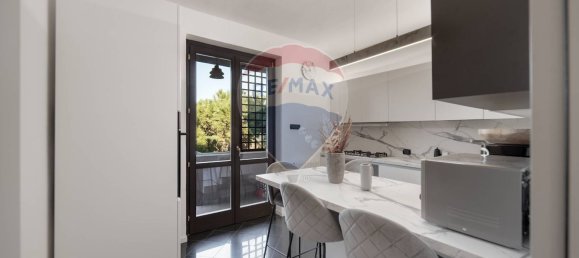 5 rooms Penthouse in Merate, Italy No. 52594 18