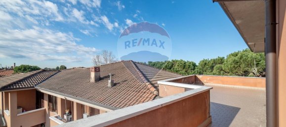 5 rooms Penthouse in Merate, Italy No. 52594 13