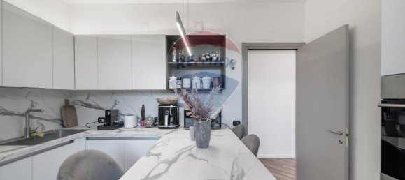 5 rooms Penthouse in Merate, Italy No. 52594 21