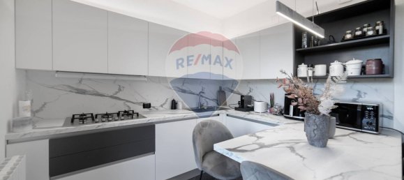 5 rooms Penthouse in Merate, Italy No. 52594 20