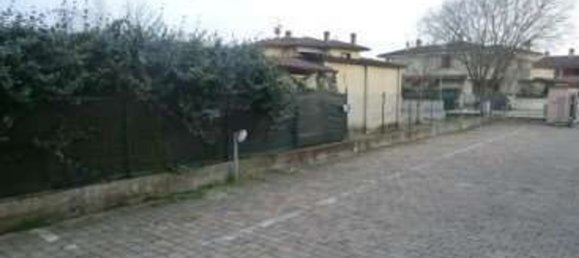 2غرفة شقة في Curtatone, Italy رقم 202890 11