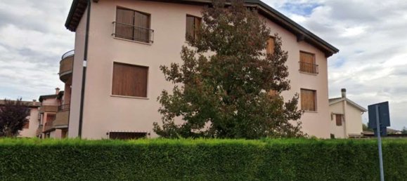 2غرفة شقة في Curtatone, Italy رقم 202890 2