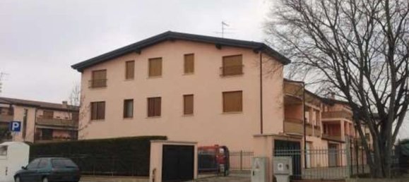 2غرفة شقة في Curtatone, Italy رقم 202890 3