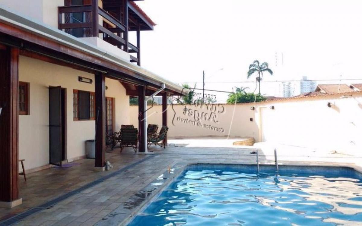 Дом с 5 спальнями в Сан-Паулу, Бразилия № 529277