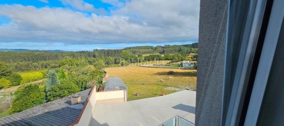 8 bedrooms Apartment in Naron, Spain No. 184374 4