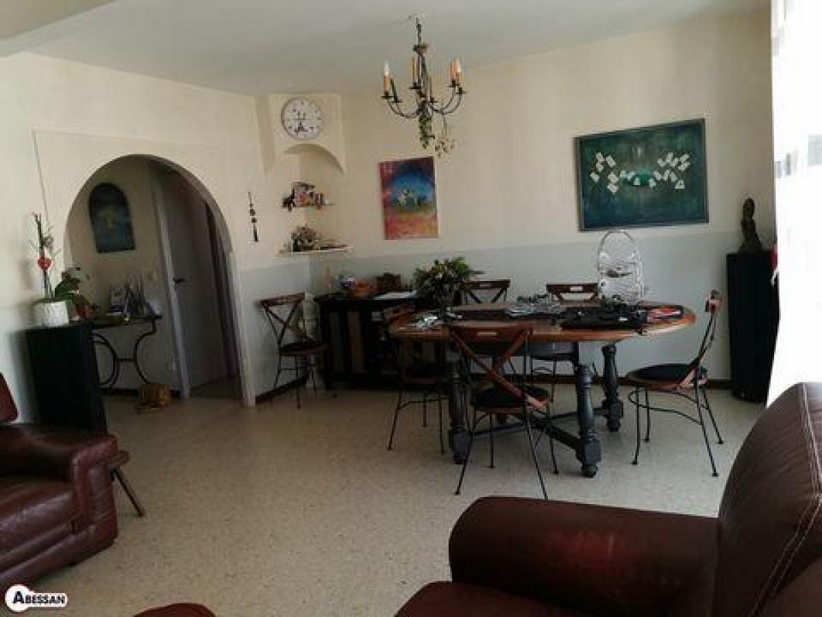 Кондоминиум  с 3 спальнями в Монпелье, Франция № 34070