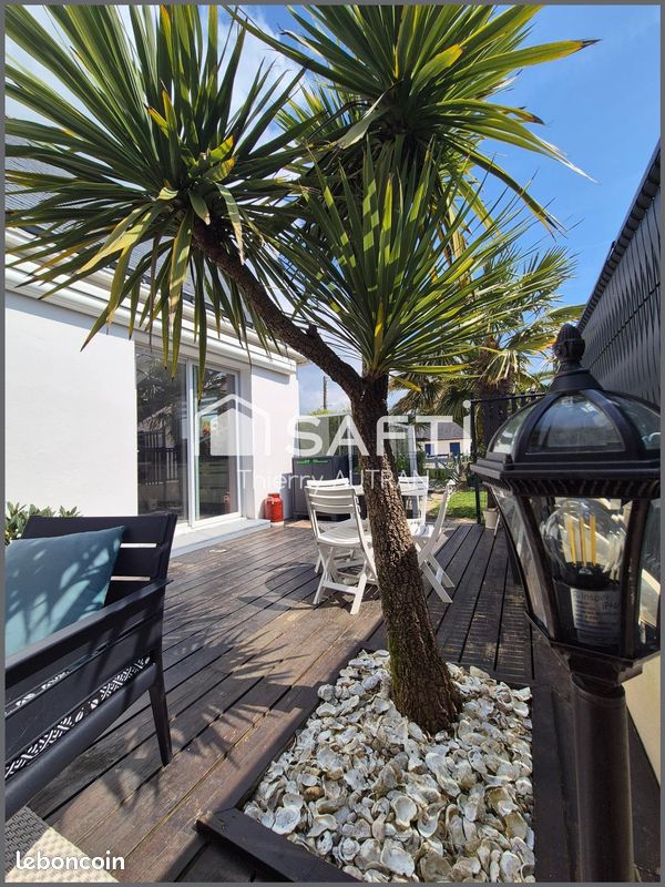 Casa de 3 dormitorios en Damgan, France No. 194747