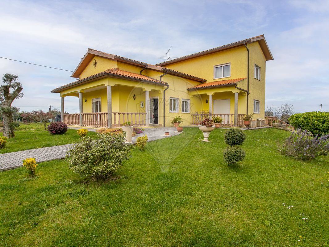 4 chambres Maison à Santa Comba Dao, Portugal No. 176905