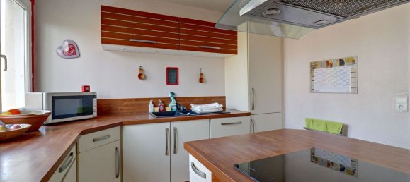 3 bedrooms Apartment in Verneuil-sur-Seine, France No. 140740 3