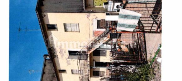 4 Schlafzimmer Wohnung in Bomporto, Italy, Nr. 264402 3