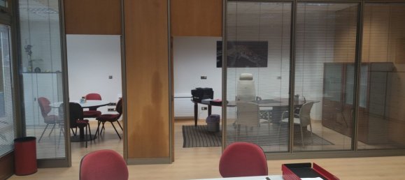 Propiedad comercial en A Coruña, Spain 95 m² No. 293681 13