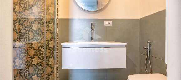 4 Schlafzimmer Wohnung in Reggio Emilia, Italy, Nr. 329253 17