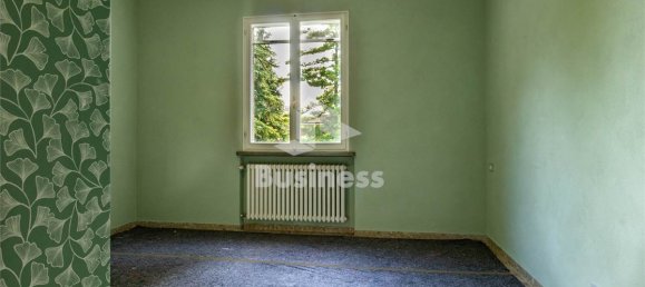4 Schlafzimmer Wohnung in Reggio Emilia, Italy, Nr. 329253 15