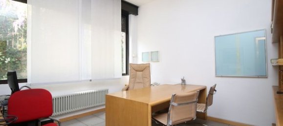 مكتب في Erba, Italy 191متر مربع رقم 12773 9