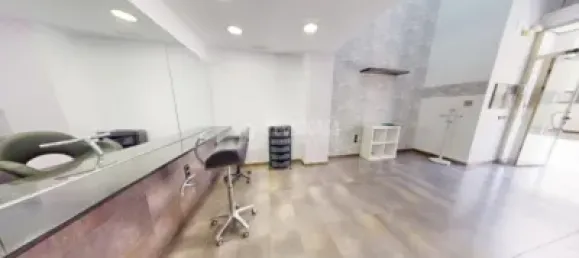 117m² Commercial property in Valencia, Spain No. 134627 2