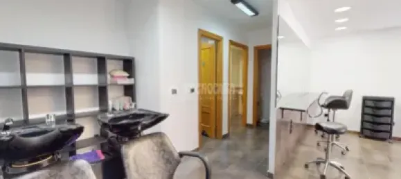 117m² Commercial property in Valencia, Spain No. 134627 14