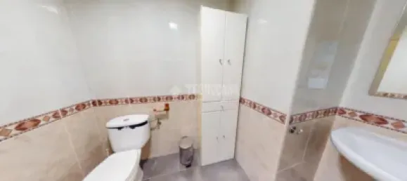 117m² Commercial property in Valencia, Spain No. 134627 11