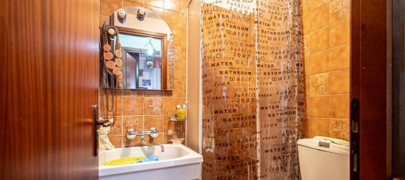 3 bedrooms Apartment in Rome, Italy No. 31579 15