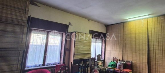 143m² Warehouse in Monza, Italy No. 362994 12