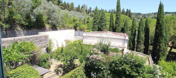 8 bedrooms Villa in Florence, Italy No. 344870 6