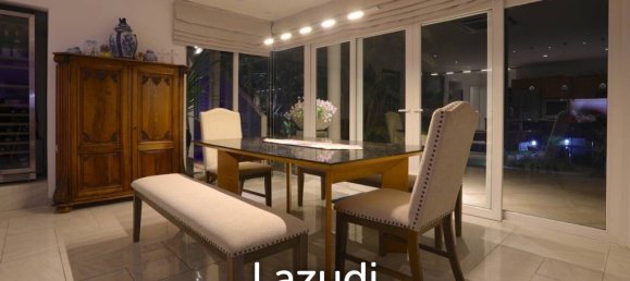 8 bedrooms Villa in Pattaya, Thailand No. 16911 9