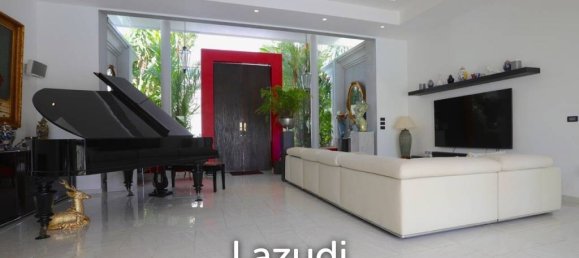 8 bedrooms Villa in Pattaya, Thailand No. 16911 3