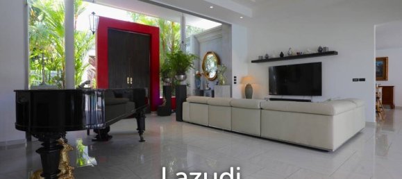 8 bedrooms Villa in Pattaya, Thailand No. 16911 4