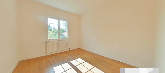 4 bedrooms House in Olivet, France No. 158655 6