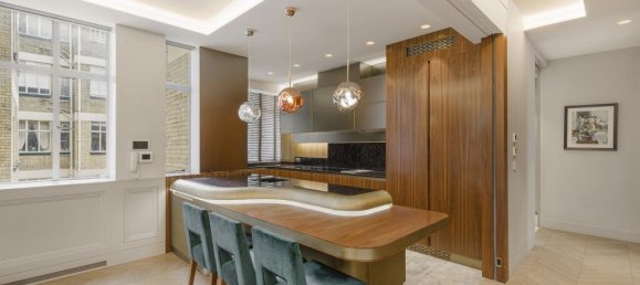 4 bedrooms Apartment in London, United Kingdom No. 13098 8