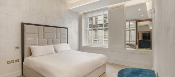 4 bedrooms Apartment in London, United Kingdom No. 13098 23