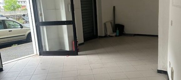 28m² Commercial property in Genoa, Italy No. 278860 4