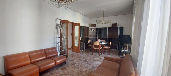 5 bedrooms Apartment in Portici, Italy No. 326320 10